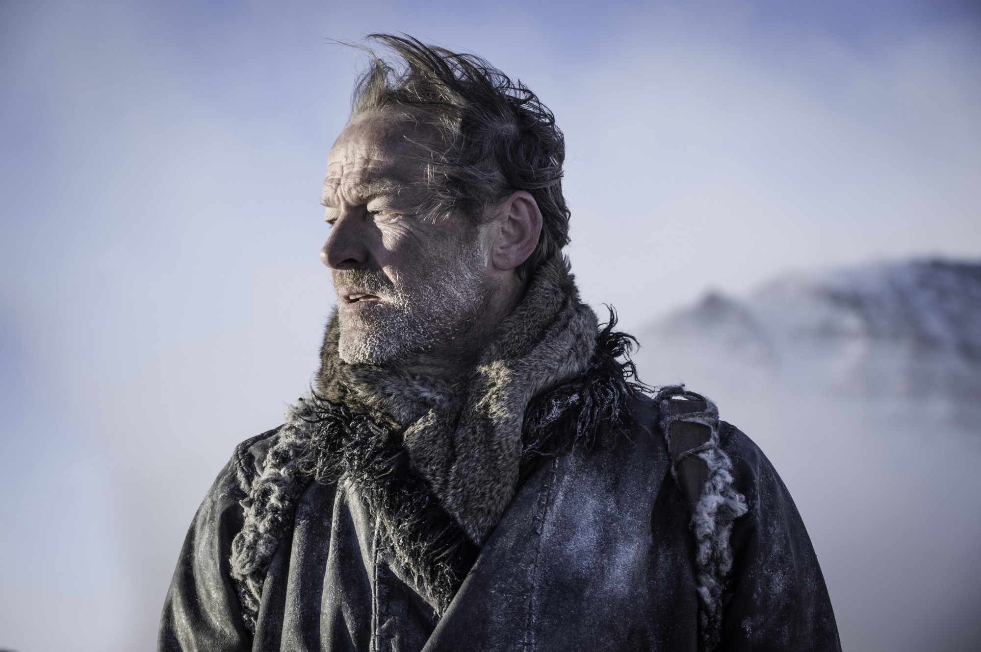 ‘Game of Thrones’ ‘Beyond the Wall’ Photos Tease a Bleak Encounter with the Dead