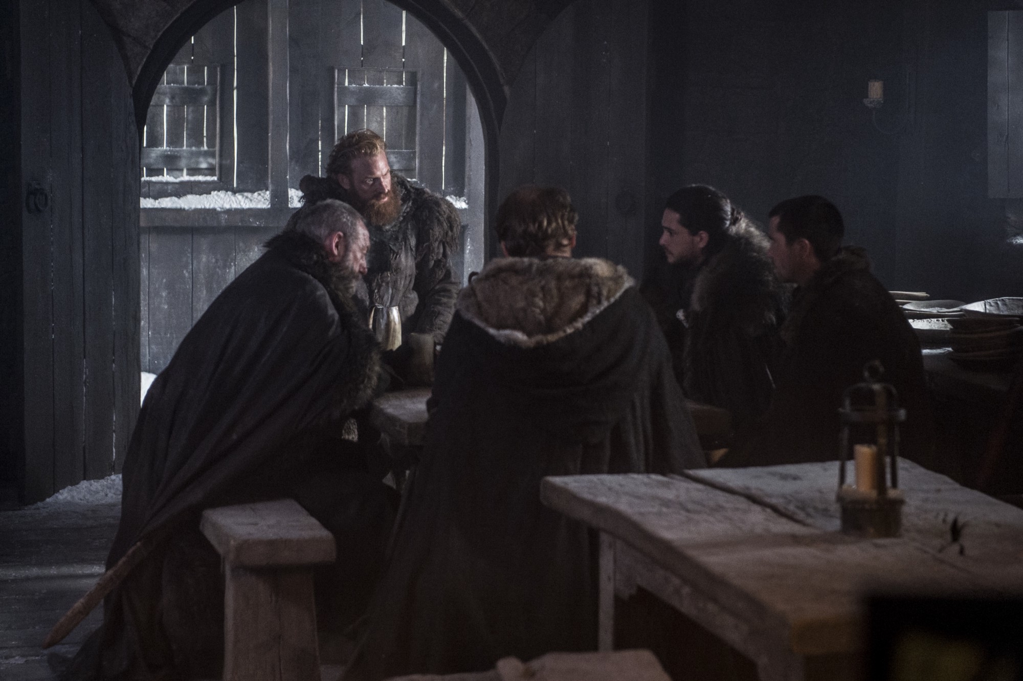 ‘Game of Thrones’ ‘Beyond the Wall’ Photos Tease a Bleak Encounter with the Dead