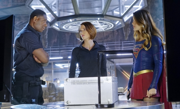 Supergirl Recap ‘Bizarro’: Seeing Double