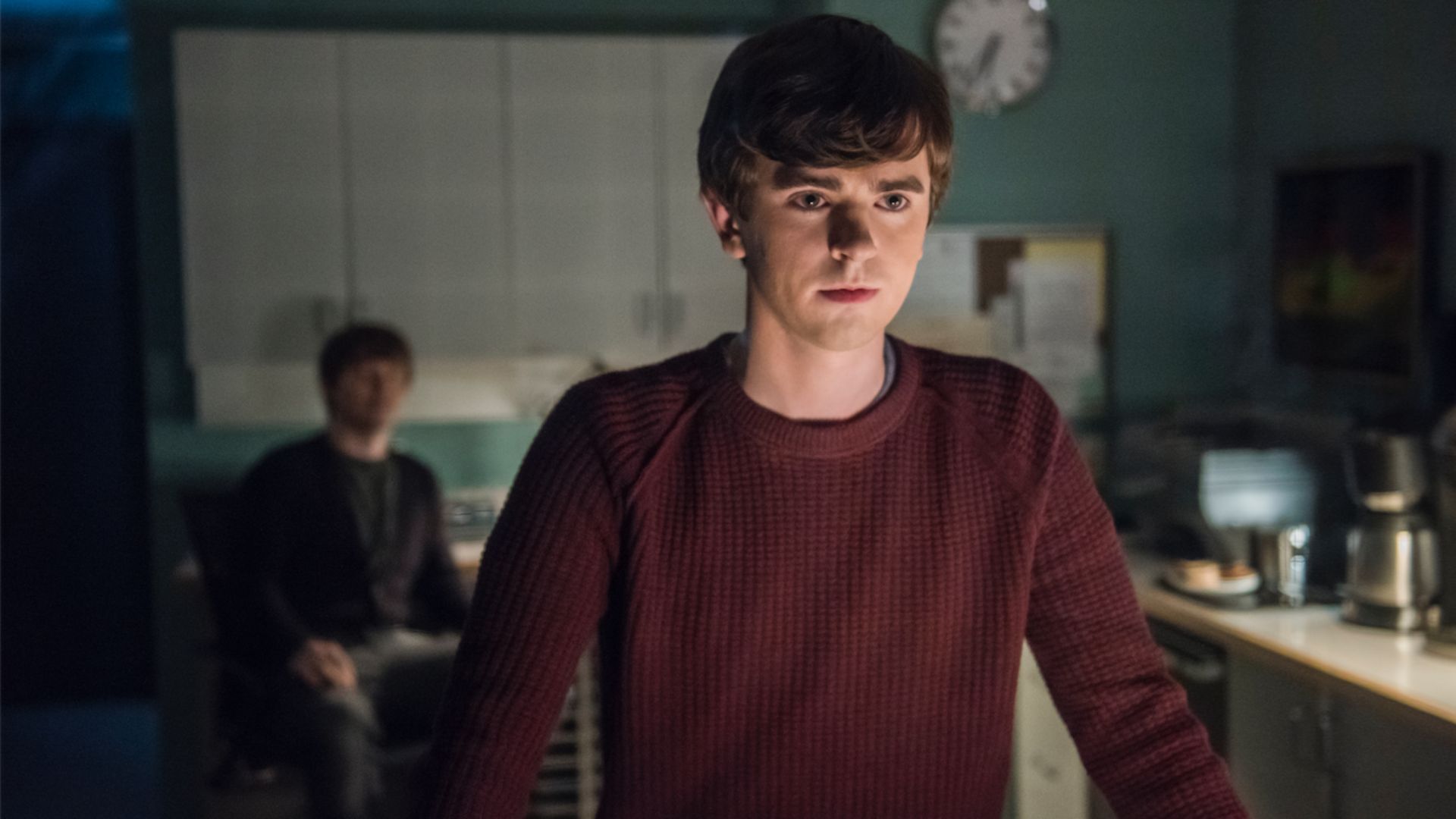 Bates Motel Recap ‘Lights of Winter’: Norman’s Not Here