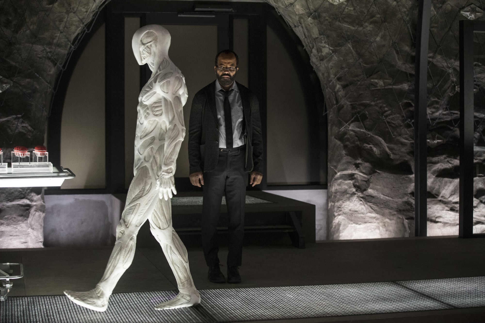 ‘Westworld’ Recap ‘The Riddle of the Sphinx’: Play With Fire