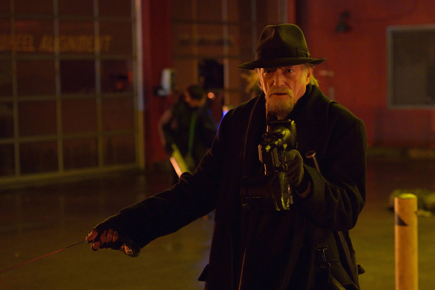 ‘The Strain’ Recap ‘Creatures of the Night’: A Casualty of War