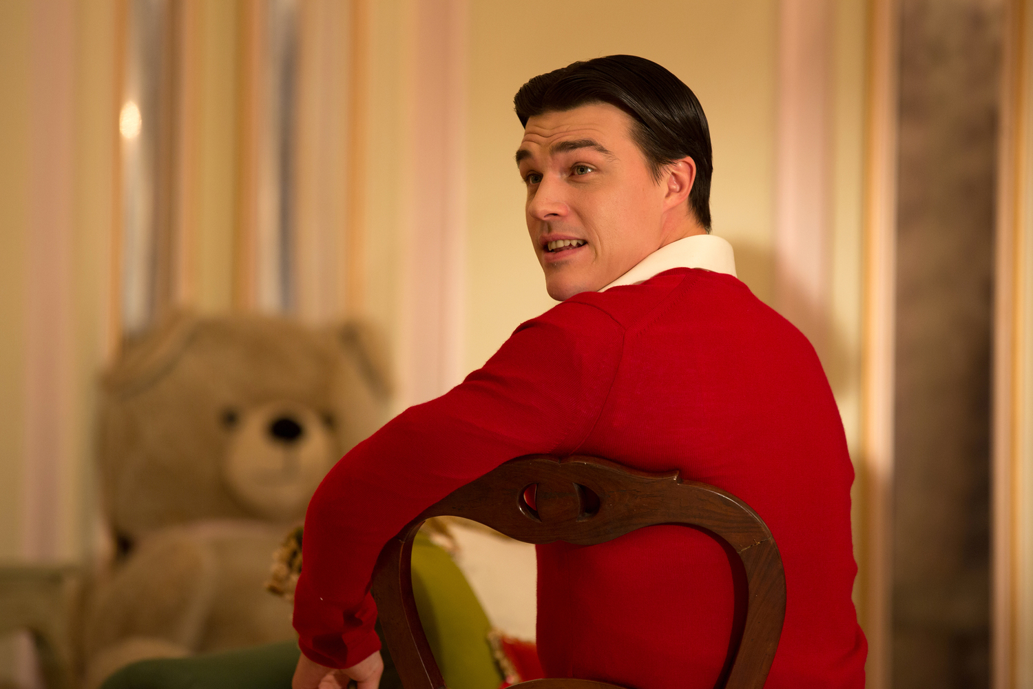 American Horror Story: Freak Show Recap “Blood Bath”: The Show Must Go On