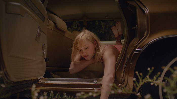 ‘It Follows’ Review: A Modern Horror Masterpiece that Plays Like a John Carpenter Classic