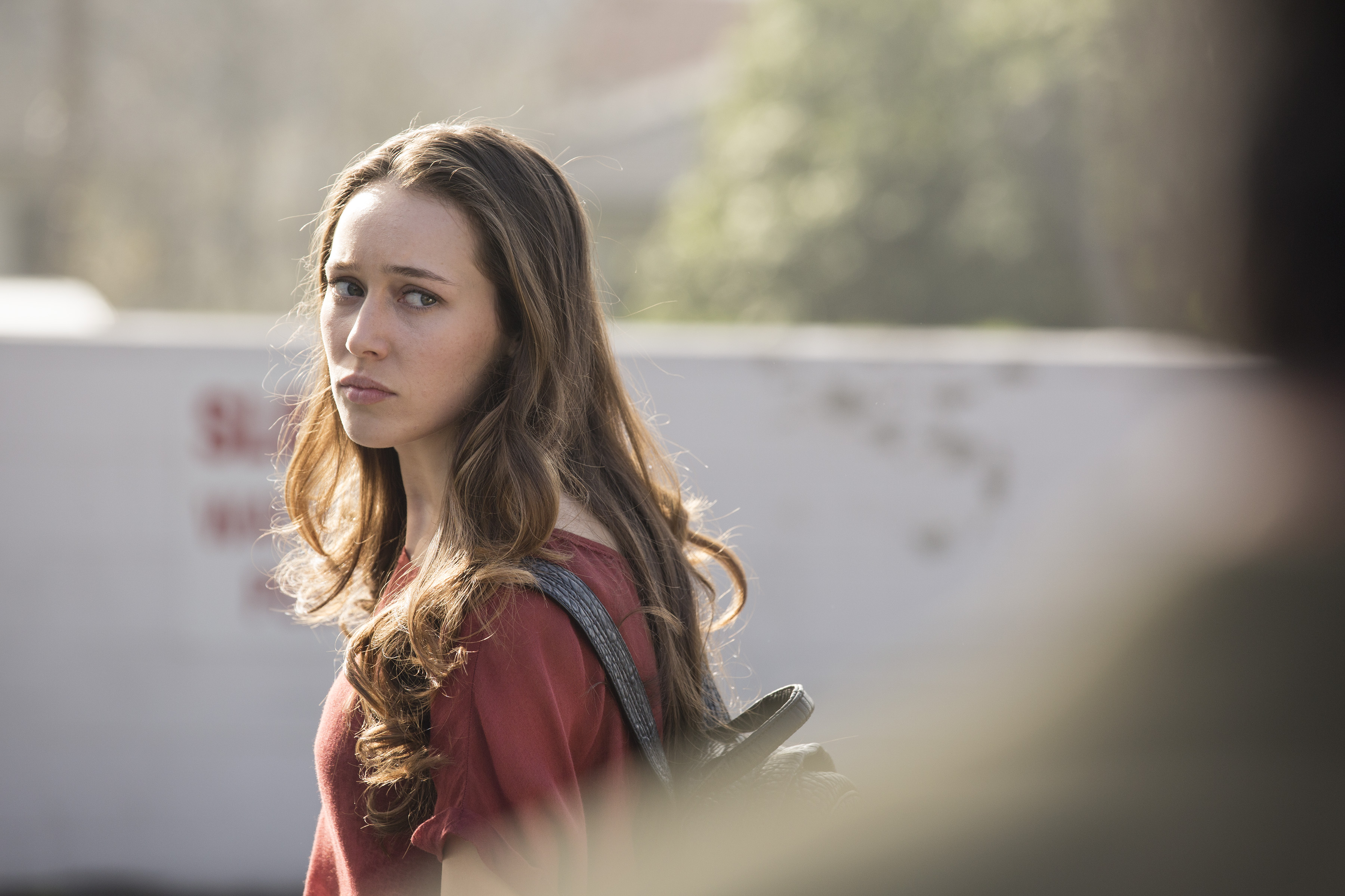 Fear the Walking Dead Recap ‘So Close, Yet So Far’: Wait For Me