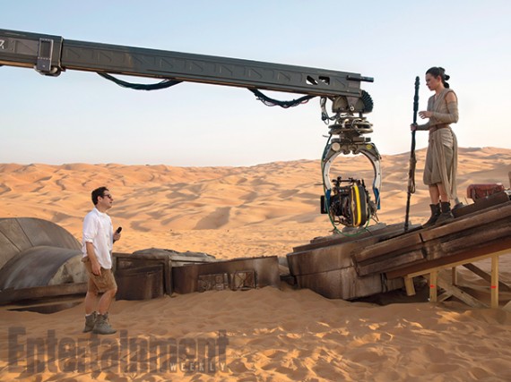 ‘Star Wars: The Force Awakens’: New Photos and Character Details Revealed