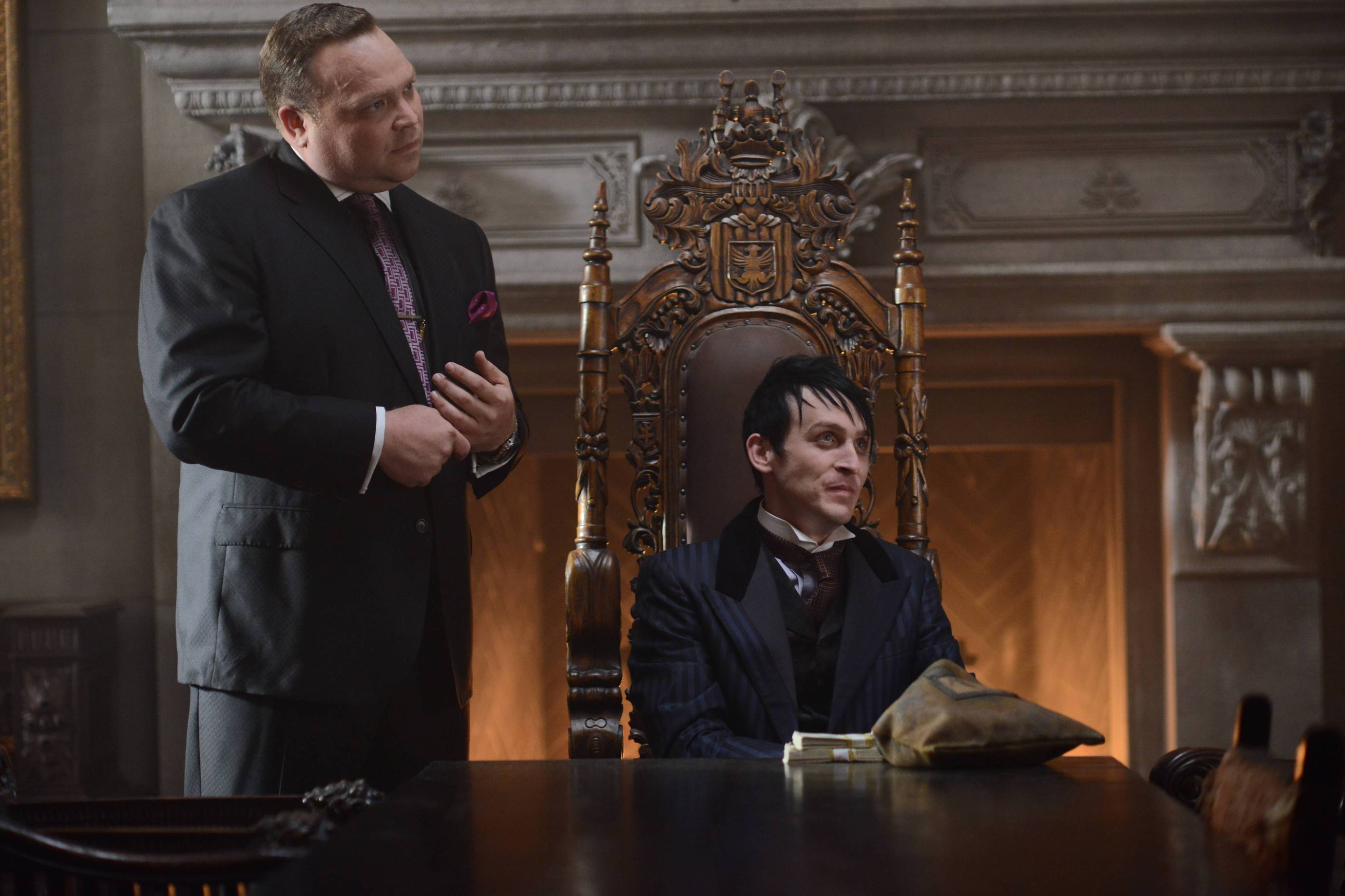 Gotham Season 2 Debut Clip: Watch a Rogue’s Gallery Come Together