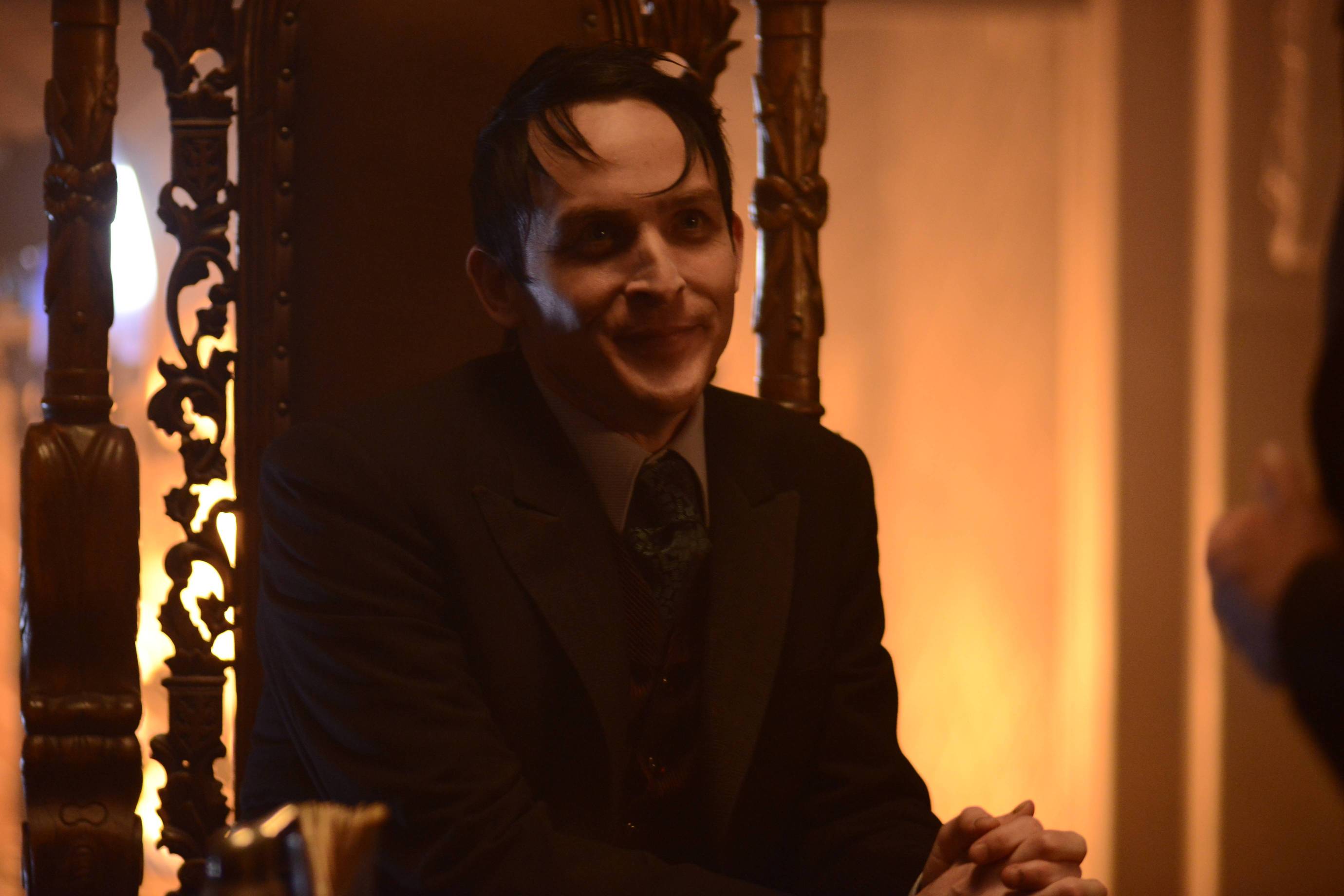 Gotham Season 2 Debut Clip: Watch a Rogue’s Gallery Come Together