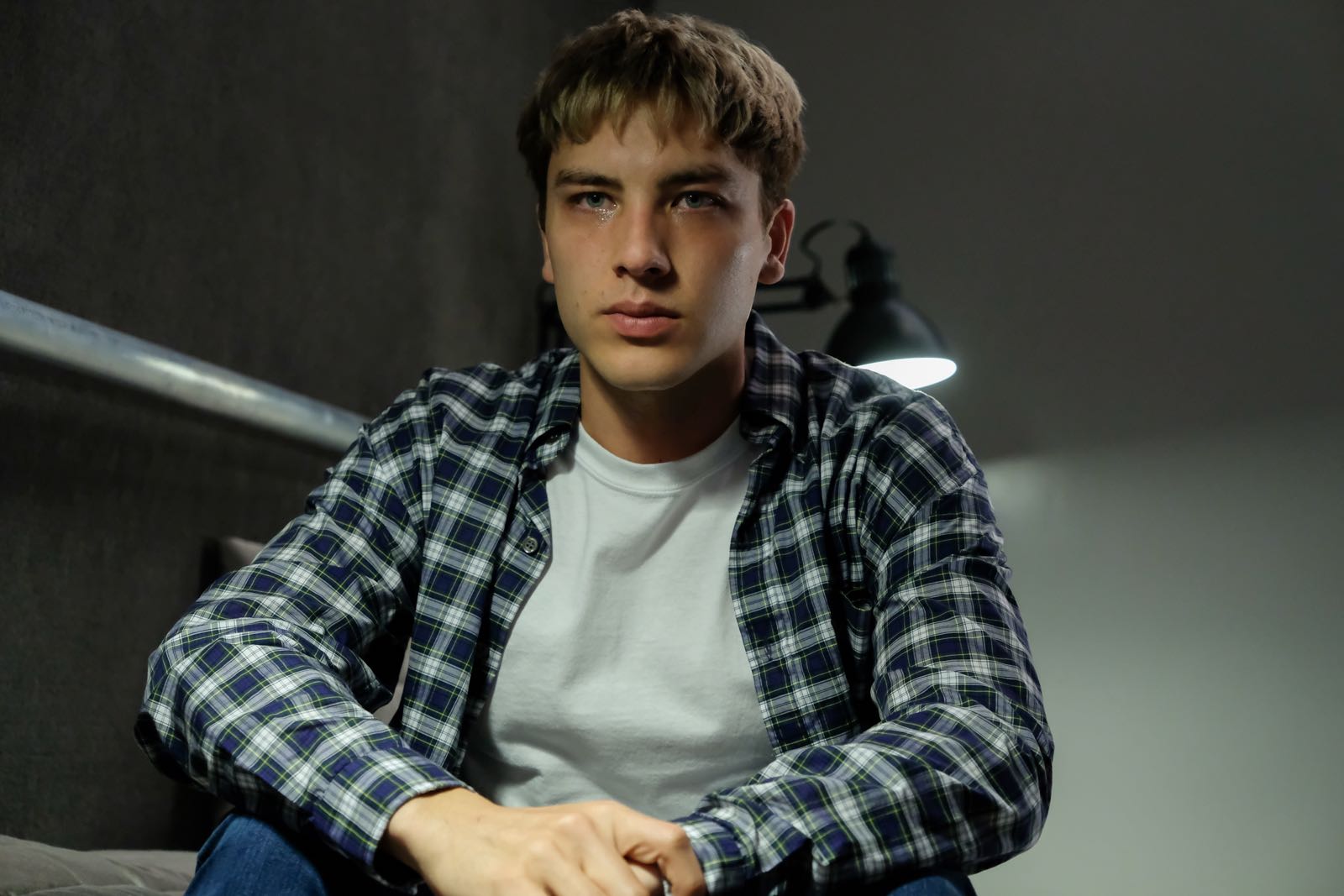 american-horror-story-apocalypse-casts-cody-fern-as-grown-up-michael