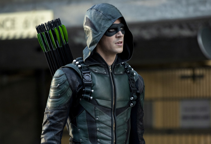 Extended ‘Elseworlds’ Trailer Reveals Alternate Reality for ‘Arrow’ and ‘The Flash’ (VIDEO)
