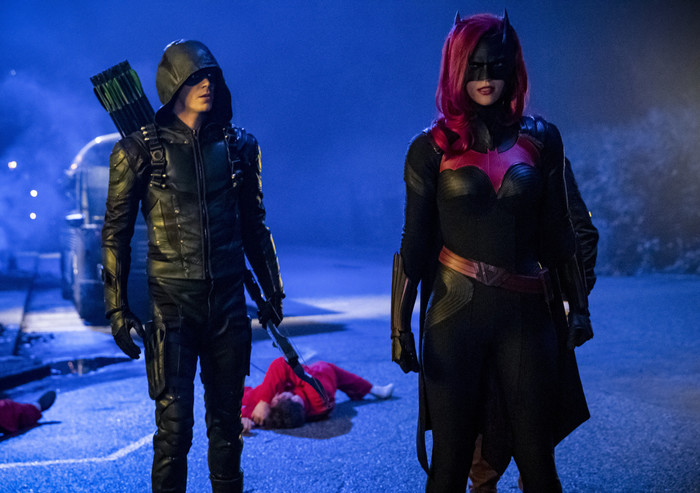 Extended ‘Elseworlds’ Trailer Reveals Alternate Reality for ‘Arrow’ and ‘The Flash’ (VIDEO)