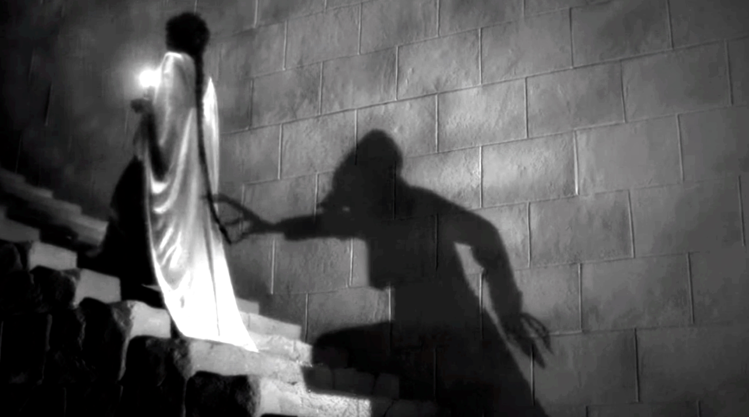 ‘American Horror Story’ Season 6 Debuts 4 New Teasers But Are Any of Them Real? (VIDEO)