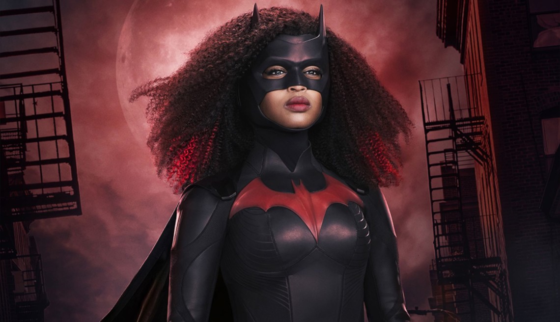 ‘Batwoman’ Reveals First Look at New Star Javicia Leslie in the Batsuit Ahead of Season 2