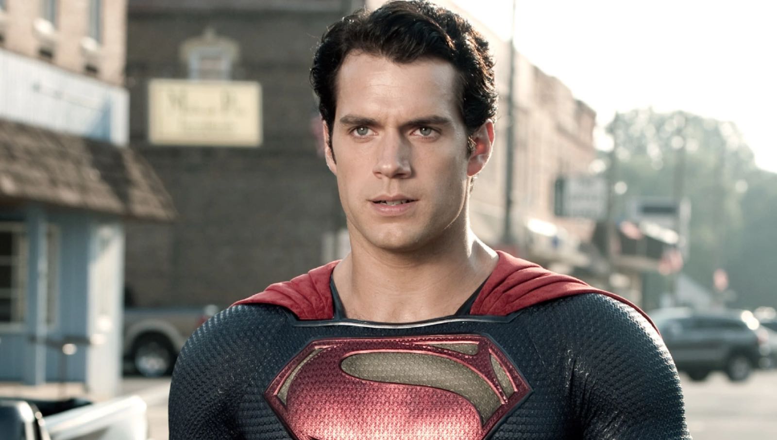 Henry Cavill Reportedly No Longer Contractually Bound to Play Superman Again