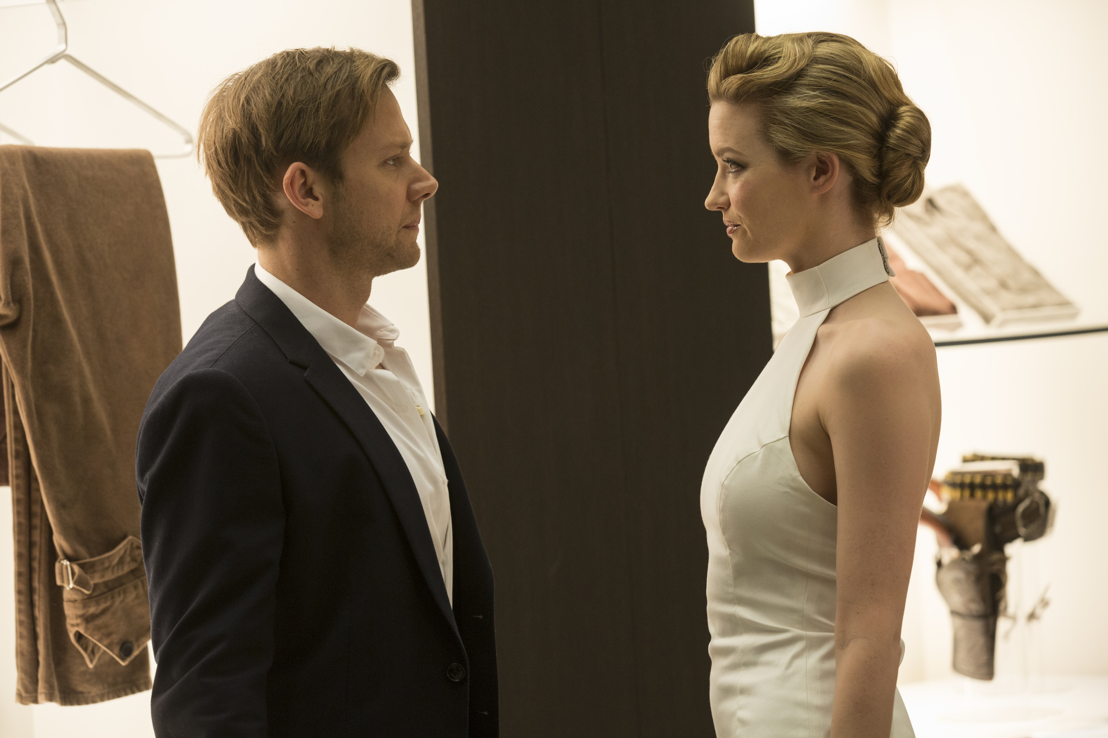 ‘Westworld’ Recap Episode 2 ‘Chestnut’: Waking Nightmare