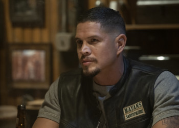 ‘Mayans M.C.’ Recap ‘Dark, Deep-Laid Plans’: Shots Fired