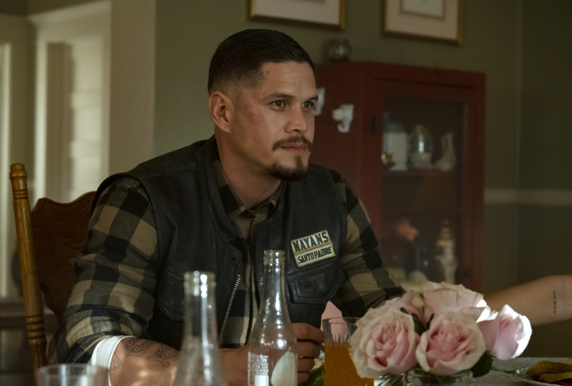 ‘Mayans M.C.’ Recap ‘A Mixed-Up and Splendid Rescue’: Family Feud