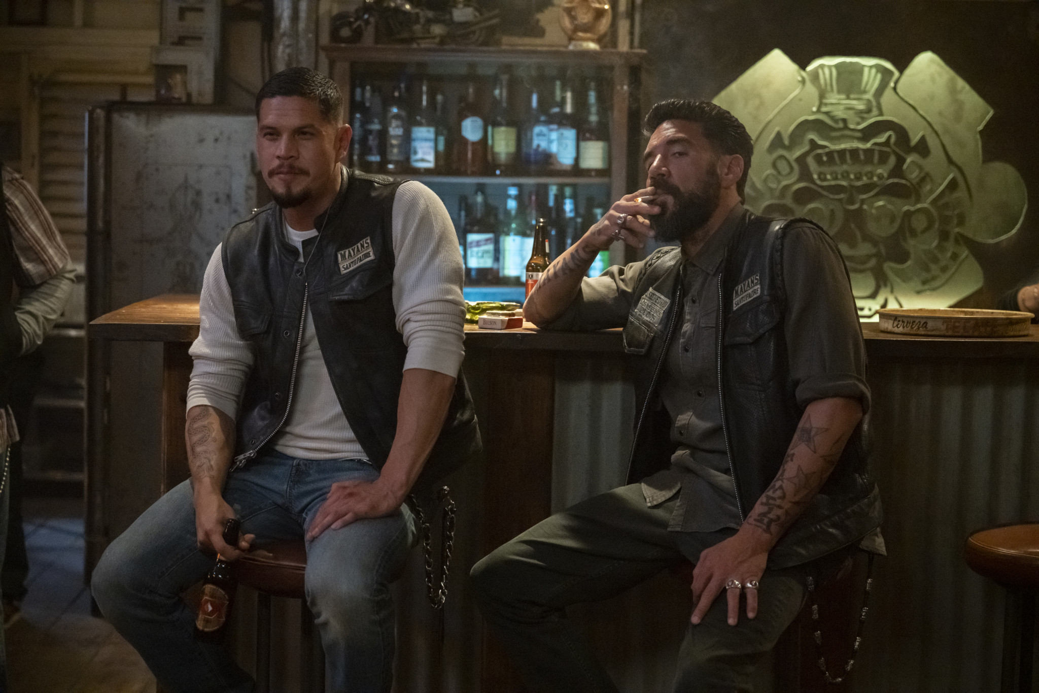 ‘Mayans M.C.’ Recap ‘The House of Death Floats By’ Lock It Away