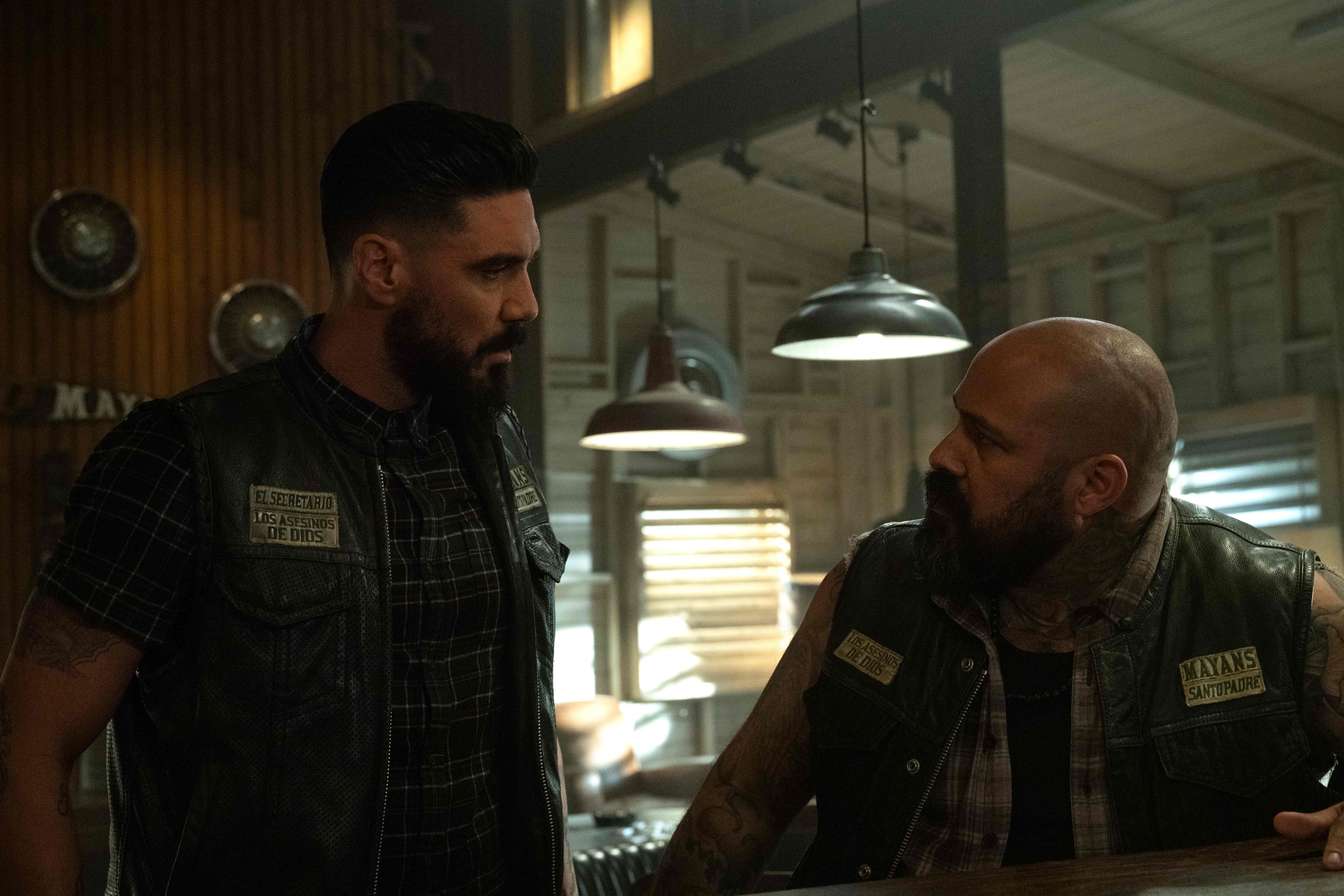 ‘Mayans M.C.’ Recap Season 4, Episode 6 ‘When I Die, I Want Your Hands on My Eyes’: Let’s Go to War