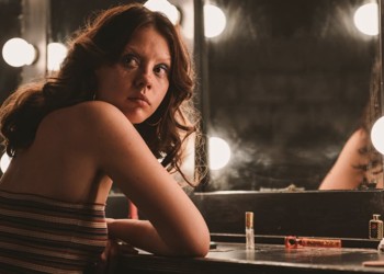 Mia Goth Praises ‘MaXXXine’ As the ‘Best Script’ and ‘Best Movie’ in the ‘X’ and ‘Pearl’ Trilogy
