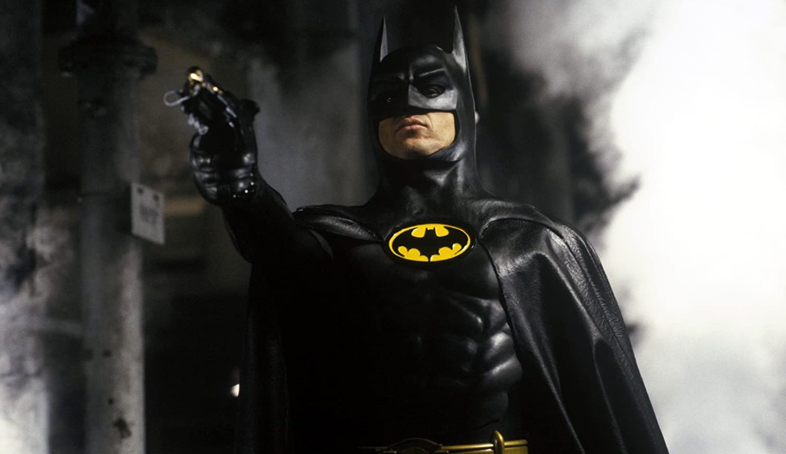 Michael Keaton In Talks to Return as Batman for ‘The Flash’ Film