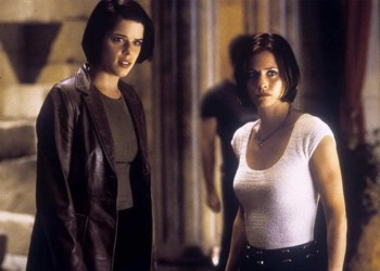 PODCAST: ‘Scream 2’ Review: Is This the Greatest Horror Sequel of All Time?