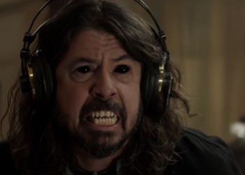 VIDEO: Dave Grohl is a Man Possessed in New Trailer for Foo Fighters Horror-Comedy Film ‘Studio 666’