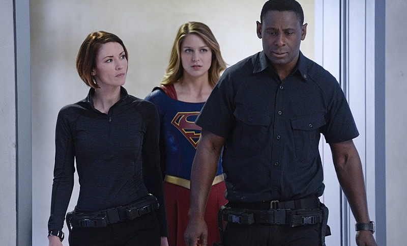 Supergirl Recap “Strange Visitor From Another Planet”: Mars Attacks!
