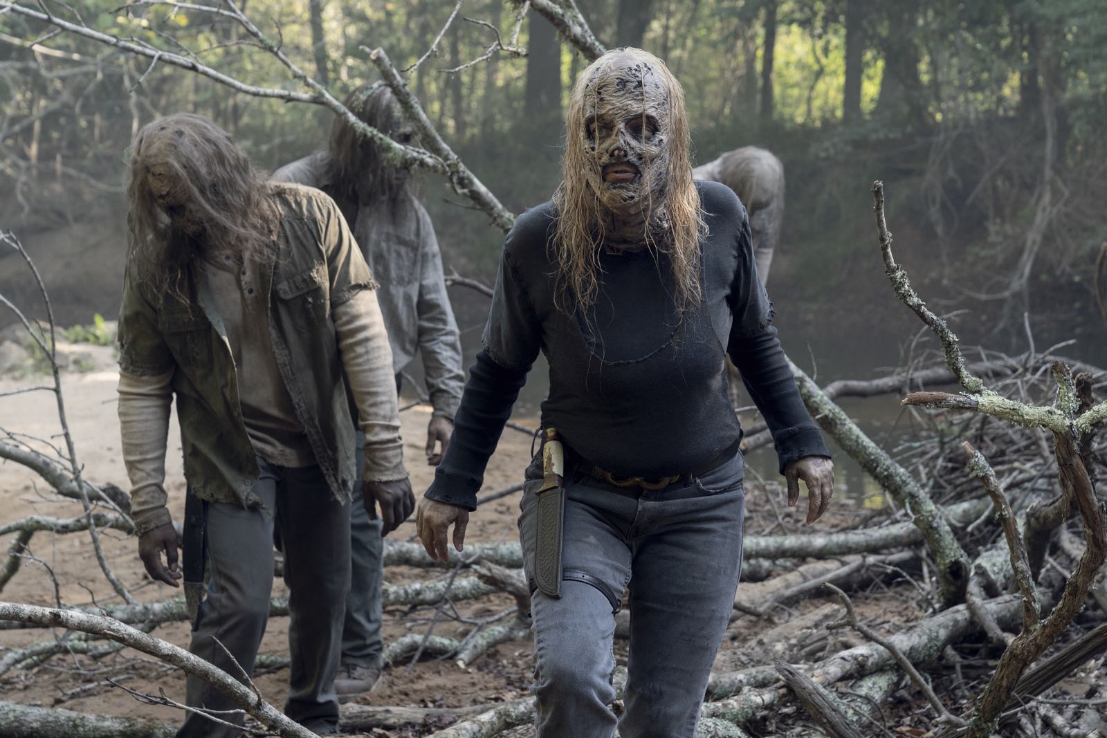 ‘The Walking Dead’ Recap ‘Stalker’: We Are The End of the World