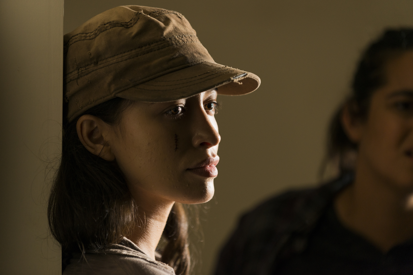 ‘The Walking Dead’ Recap ‘Rock in the Road’: Surrounded