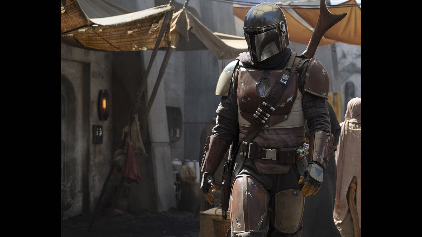 ‘Star Wars’ Series ‘The Mandalorian’ Releases First Photo, Reveals Directors