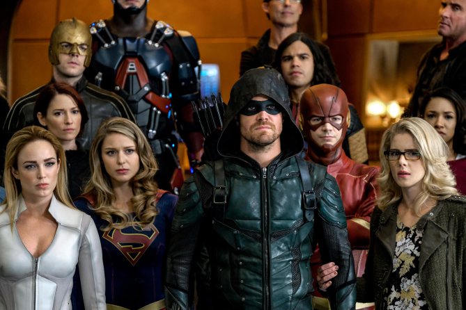 ‘Supergirl’, ‘Arrow’ Recap: Crisis on Earth-X Parts 1 and 2