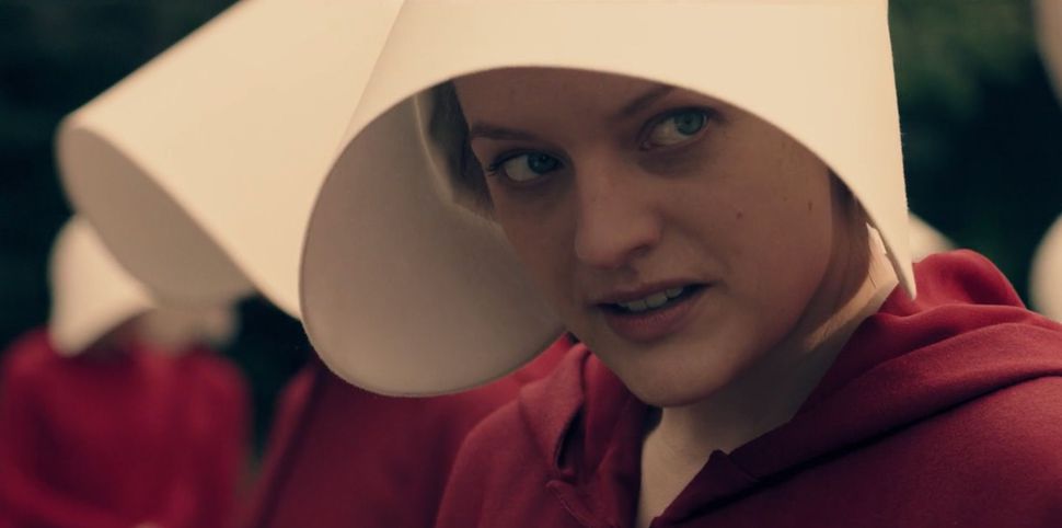 ‘The Handmaid’s Tale’ and ‘Big Little Lie’s Clean Up at 2017 Emmy Awards (FULL RESULTS)