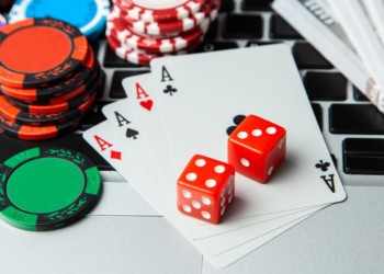 Believing These 10 Myths About Online Casinos Keeps You From Growing