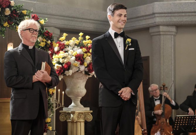 ‘Supergirl’, ‘Arrow’ Recap: Crisis on Earth-X Parts 1 and 2